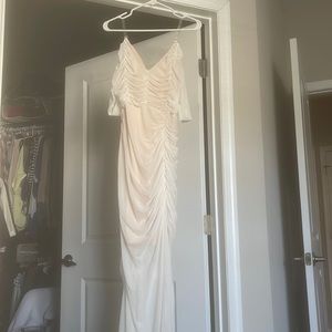 Fashion nova “Feeling Ruched Mesh Maxi Dress” GD7958